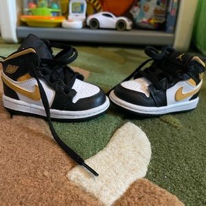 Infant Jordan 1st